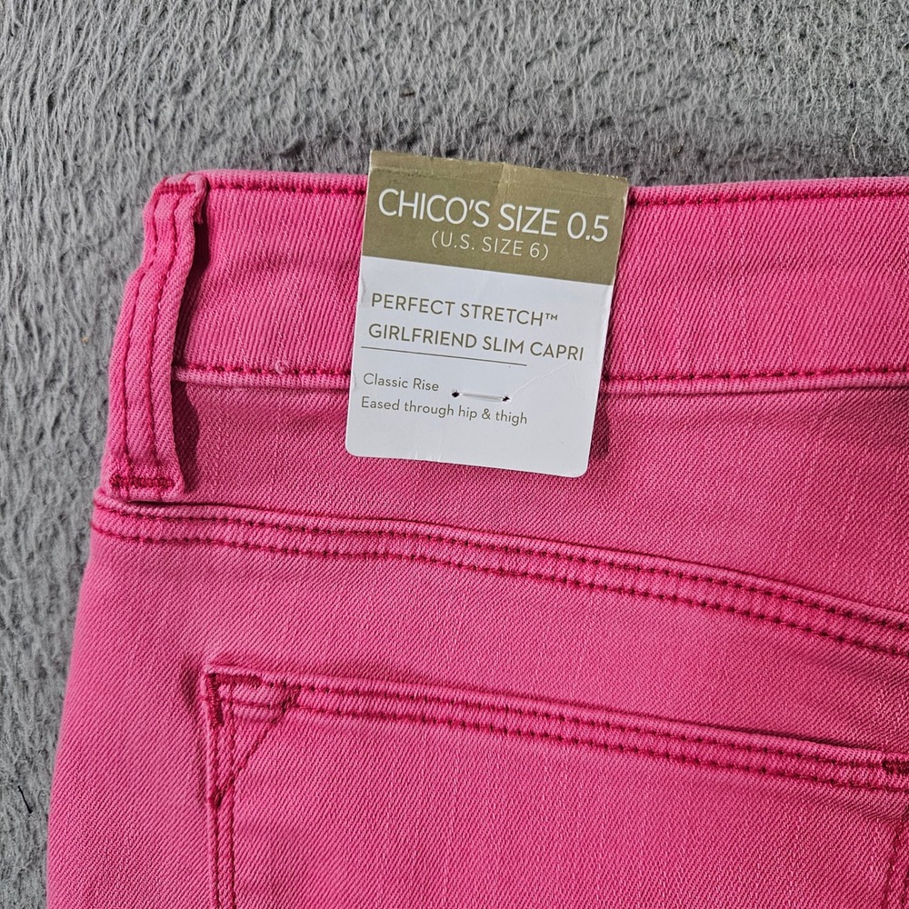 Chicos Perfect Stretch Girlfriend Slim Capri Pink Frayed Hem Pants 0.5 US 6 NEW - Picture 1 of 10